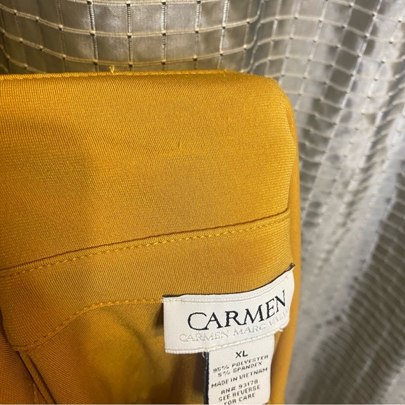 Mustard Button Down Carmen Marc Valvo Top XL - Picture 5 of 10